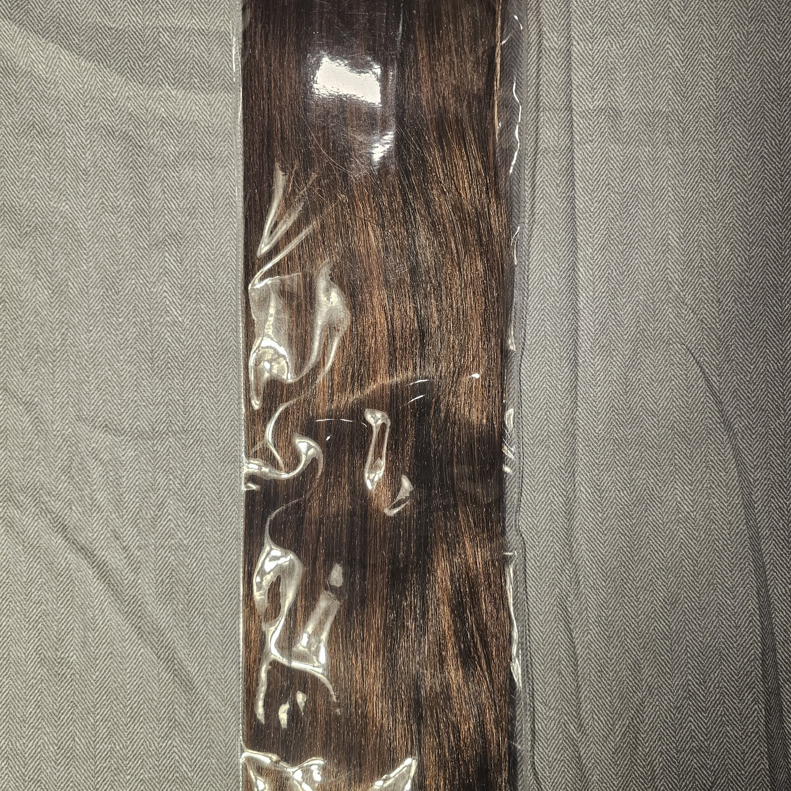 Sassy Collection 20″ F4/30 Silky Yaki Synthetic Weaving Hair – 1 Pack Sew-In