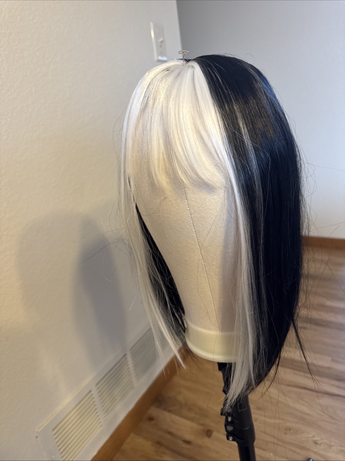 Topper White Black Topper 16” feels Like Real Hair. Wavy 152
