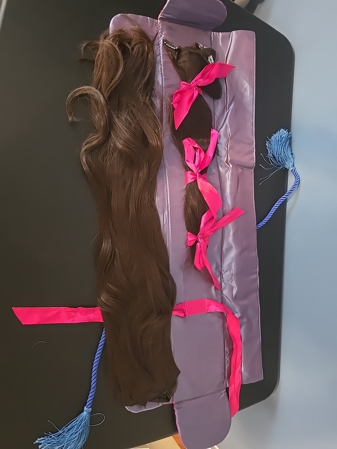 Brown Hair Extensions Hair Clip In 2 Sets ( 18″ And 25″) In A Silky Pouch