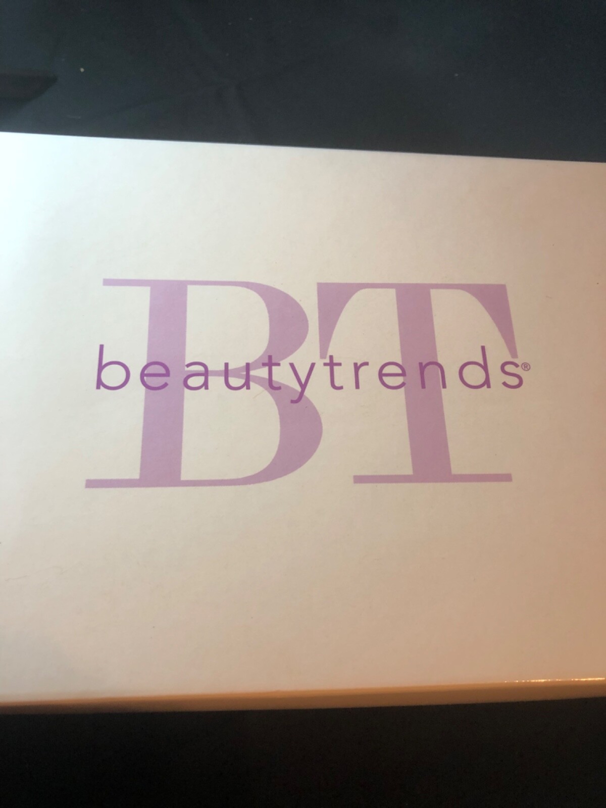 Beauty Trends Adjustable Short Straight Blonde Wig