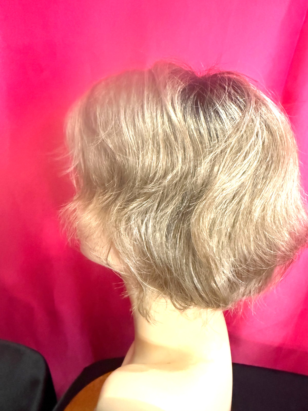Jaclyn Smith Wig “ENDLESS SUMMER” Champagne with Roots NEW WITHOUT TAGS
