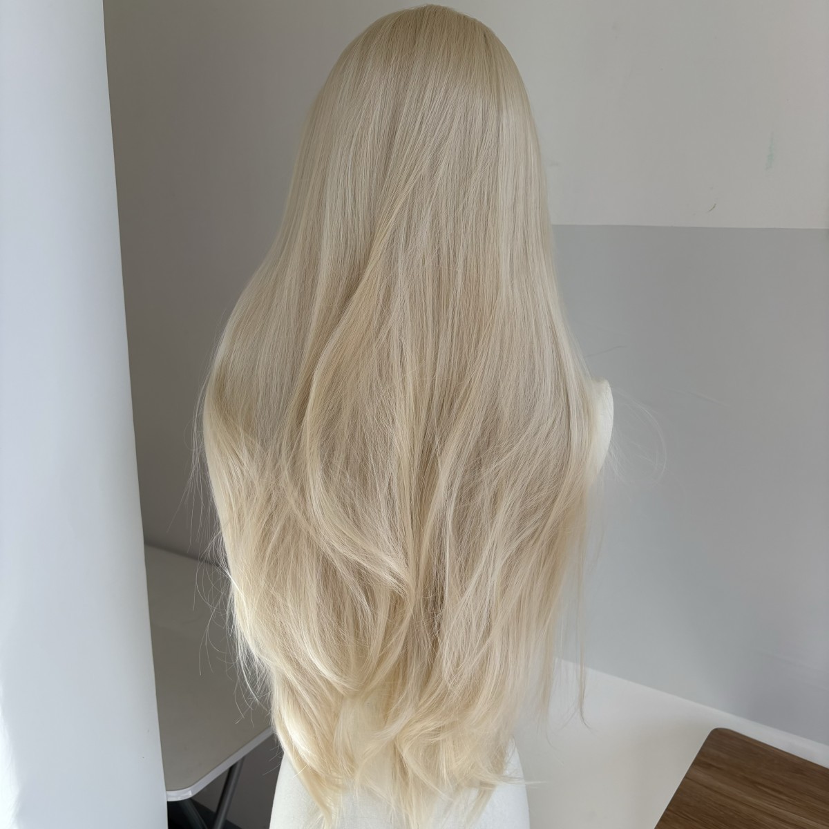 Lace Frontal Wig Long Straight Heat Resistant Synthetic Hair Bleach blonde