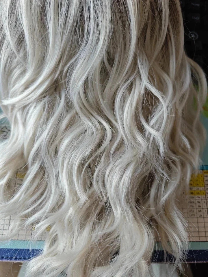 Silver Ombre Gray Wavy Short WigShoulder Length Bob Wig with Bangs for Women