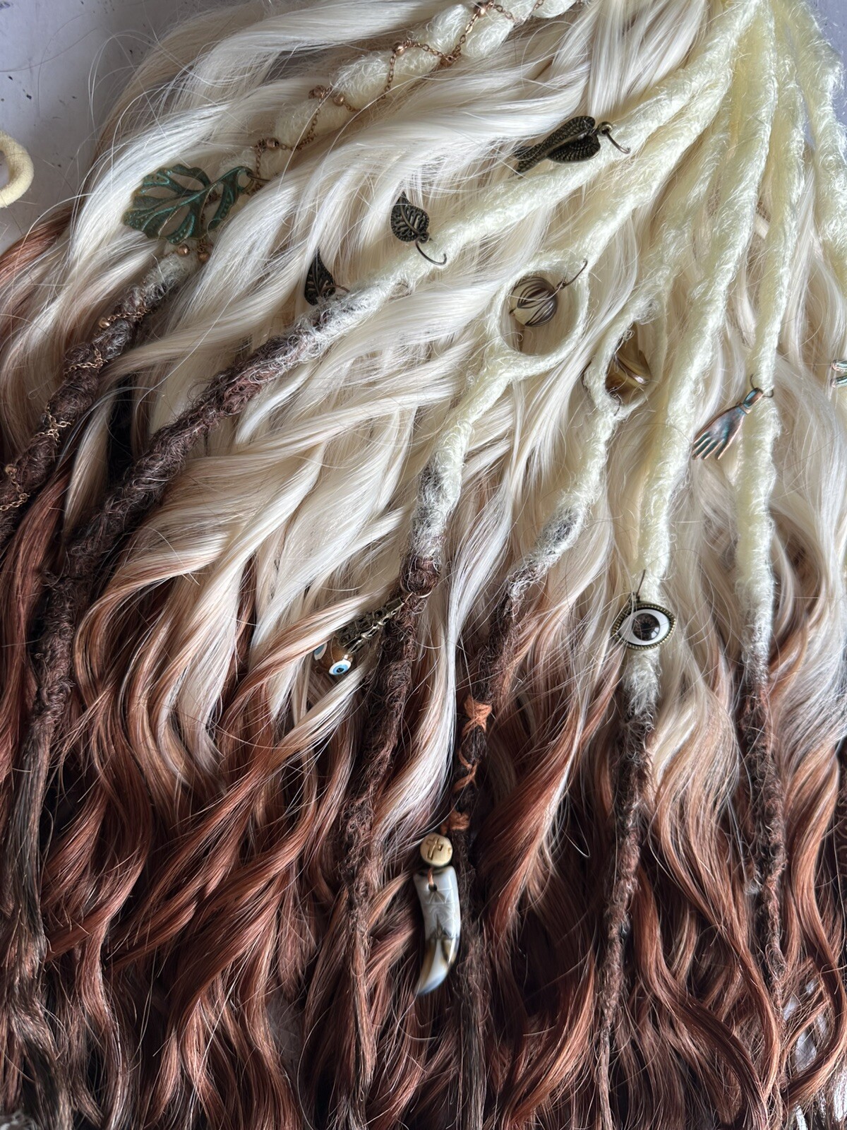 Dreadlocks Boho Curls DE 60 pieces – 120 ends + free elastic band decoration
