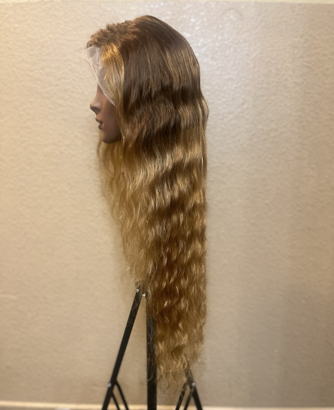NEW 28” 13×4 Human Hair Lace Front Wig | Honey Blonde Ombre (4/27) Body Wave