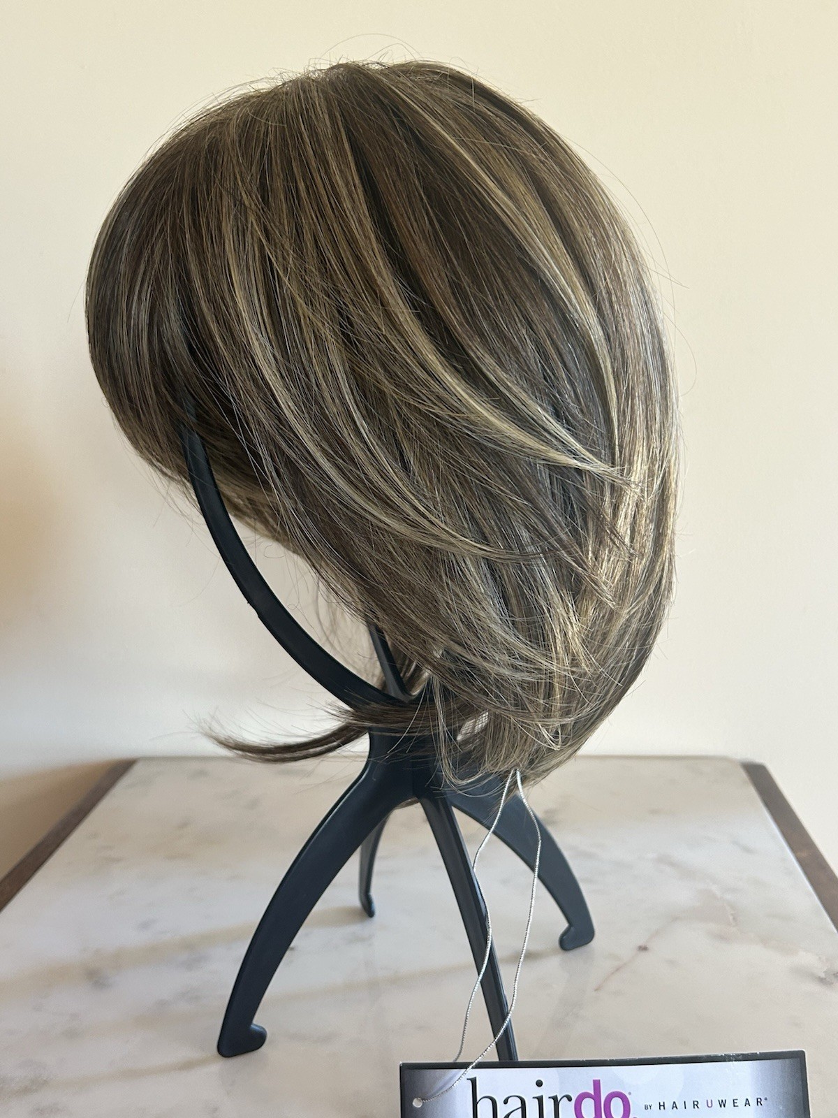 Hairdo Razor Cut Wig Straight Glazed Mocha Medium Brown Gold R11S+ 17H180