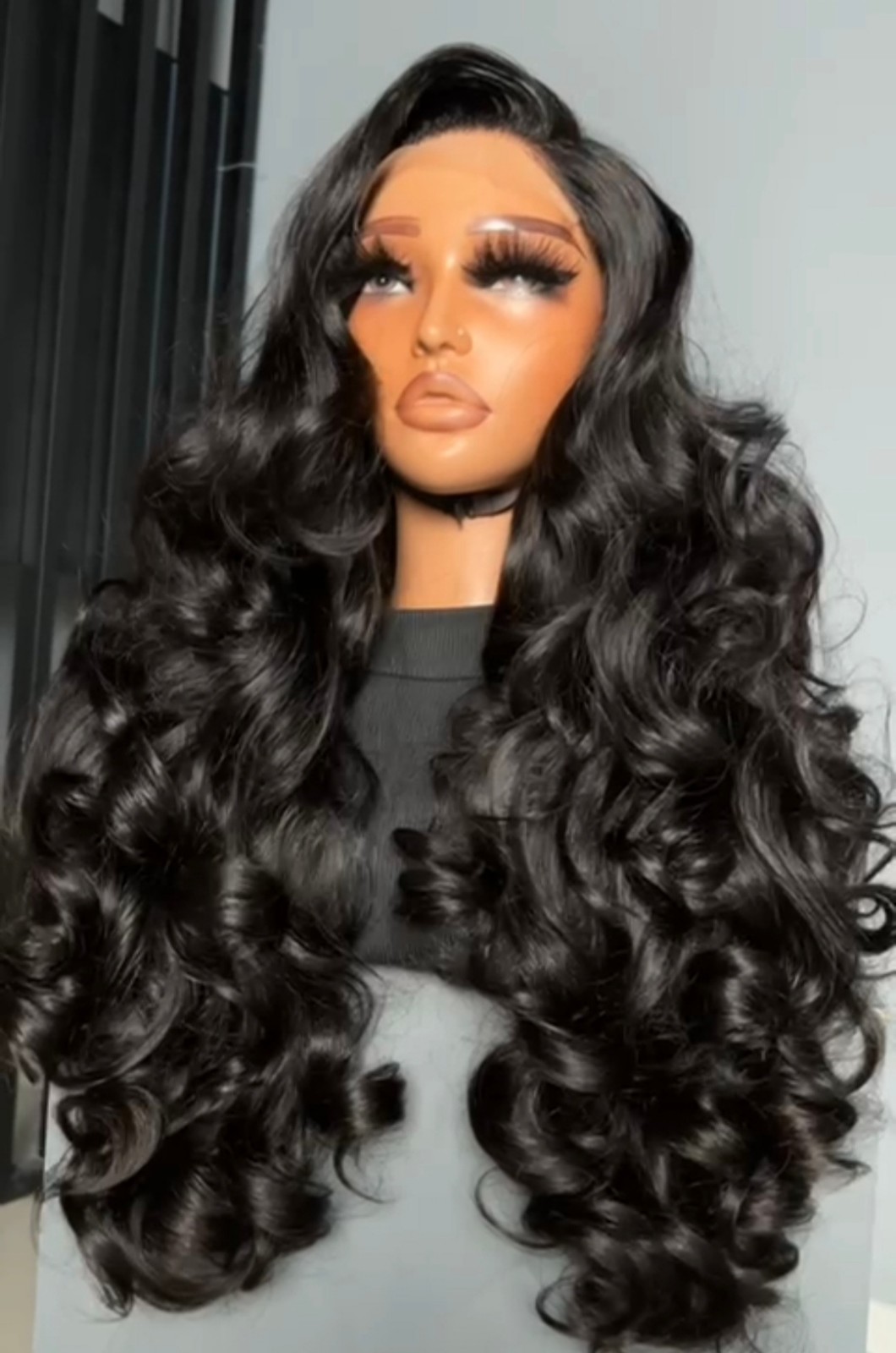 100% Vietnamese Human Hair, SDD, 5×5 HD Lace Closure, Bouncy Wig. 250% density