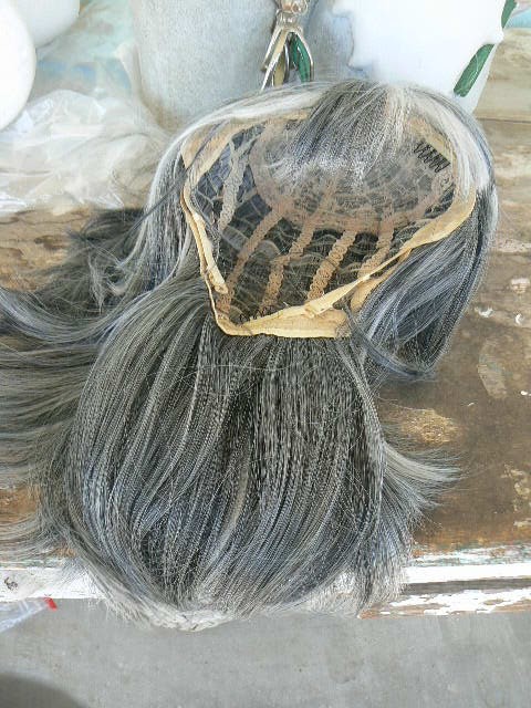 SALT AND PEPPER GRAY WOMANS WIG USED