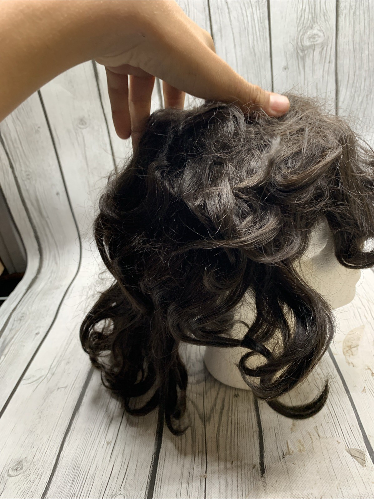 Elura Wig Blackish Brown Short Hair