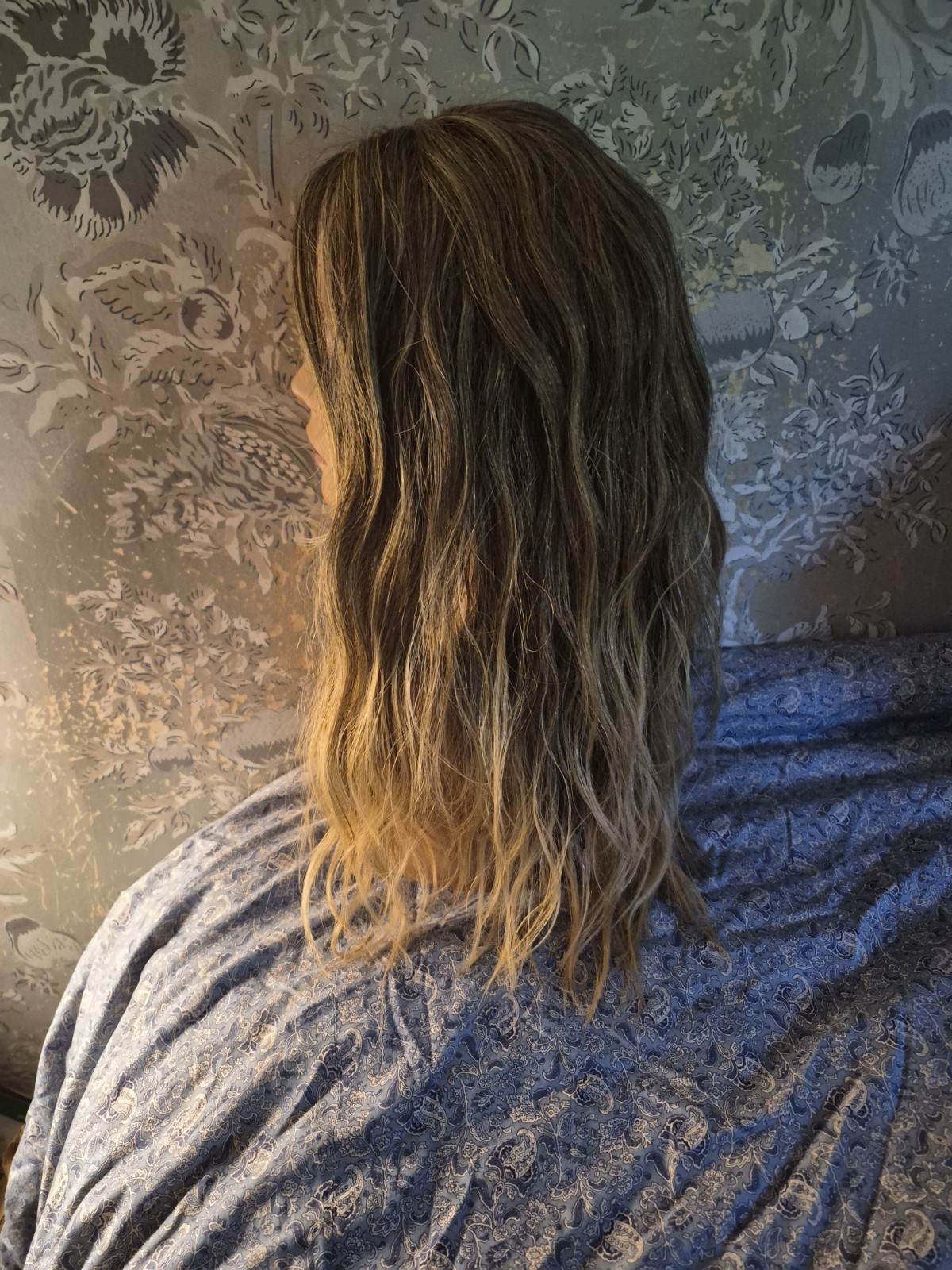 Forever Young Kell Lace Front Wavy Ombre Heat-Resistant Synthetic Wig 24BT18