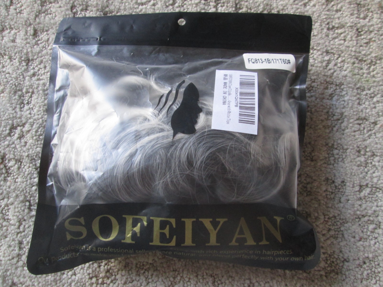 SOFEIYAN Hair Claw Clip ~~Gray w/ White Tips NIP New