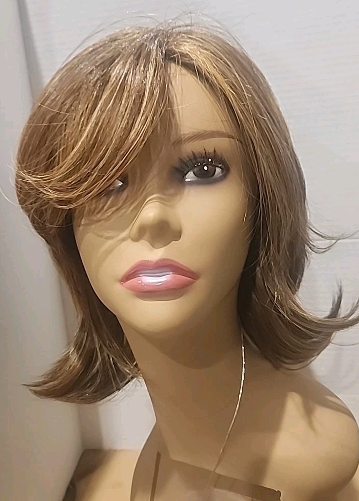 NEW Hairdo By Hair You Wear Allure Wig Glazed Hazelnut