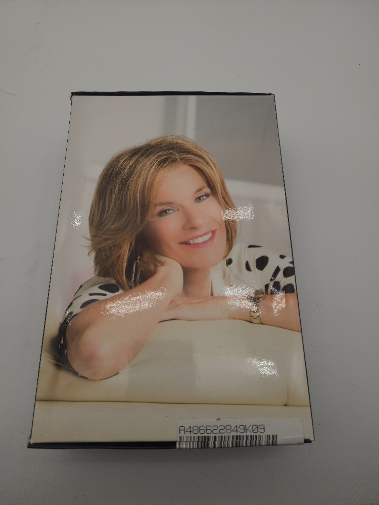 Toni Brattin Angelic Wig – Medium Blonde Short Textured Waves Regular Size