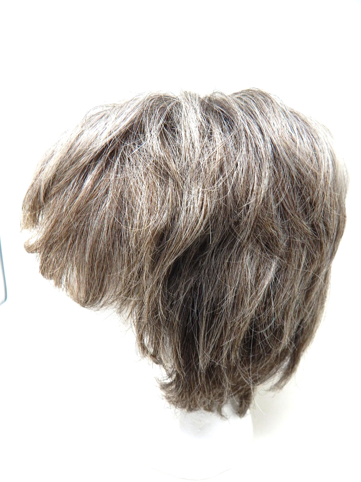 Tony of Beverly Wig Modacrylic Fiber Japan Multi-Grey color (Medium) Short Hair