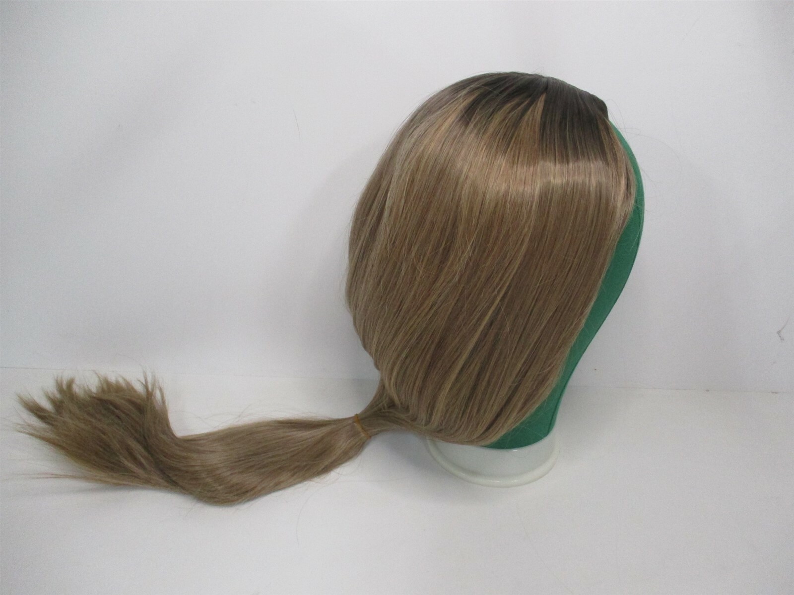 28″ Long Thick Cosplay Synthetic Brown Hair with Weaving Cap