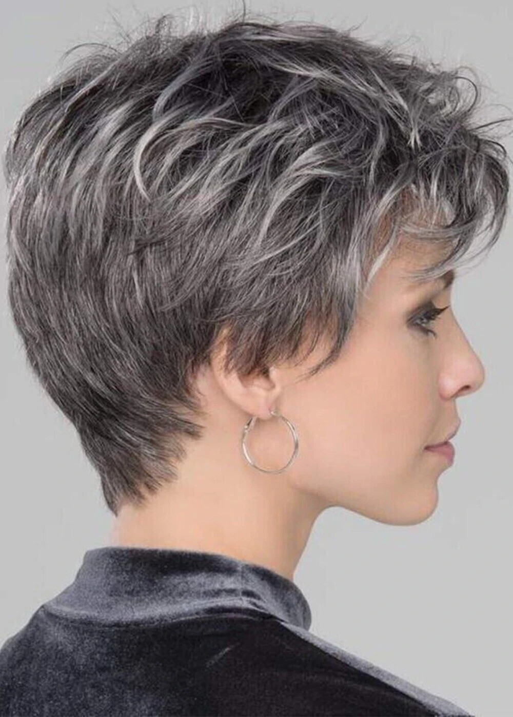Women fashion 6 Inch Gray Salt and Pepper Short Choppy Layered Capless Wigs US