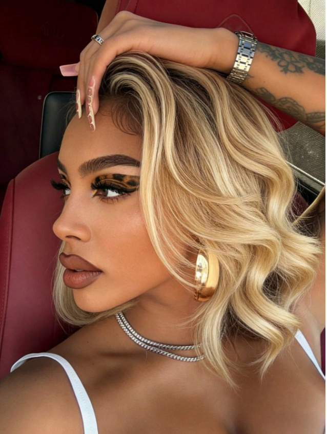 Lace Front Wig Bob Body Wave Human Hair Ash Blonde Highlight Wig Elegant Casual