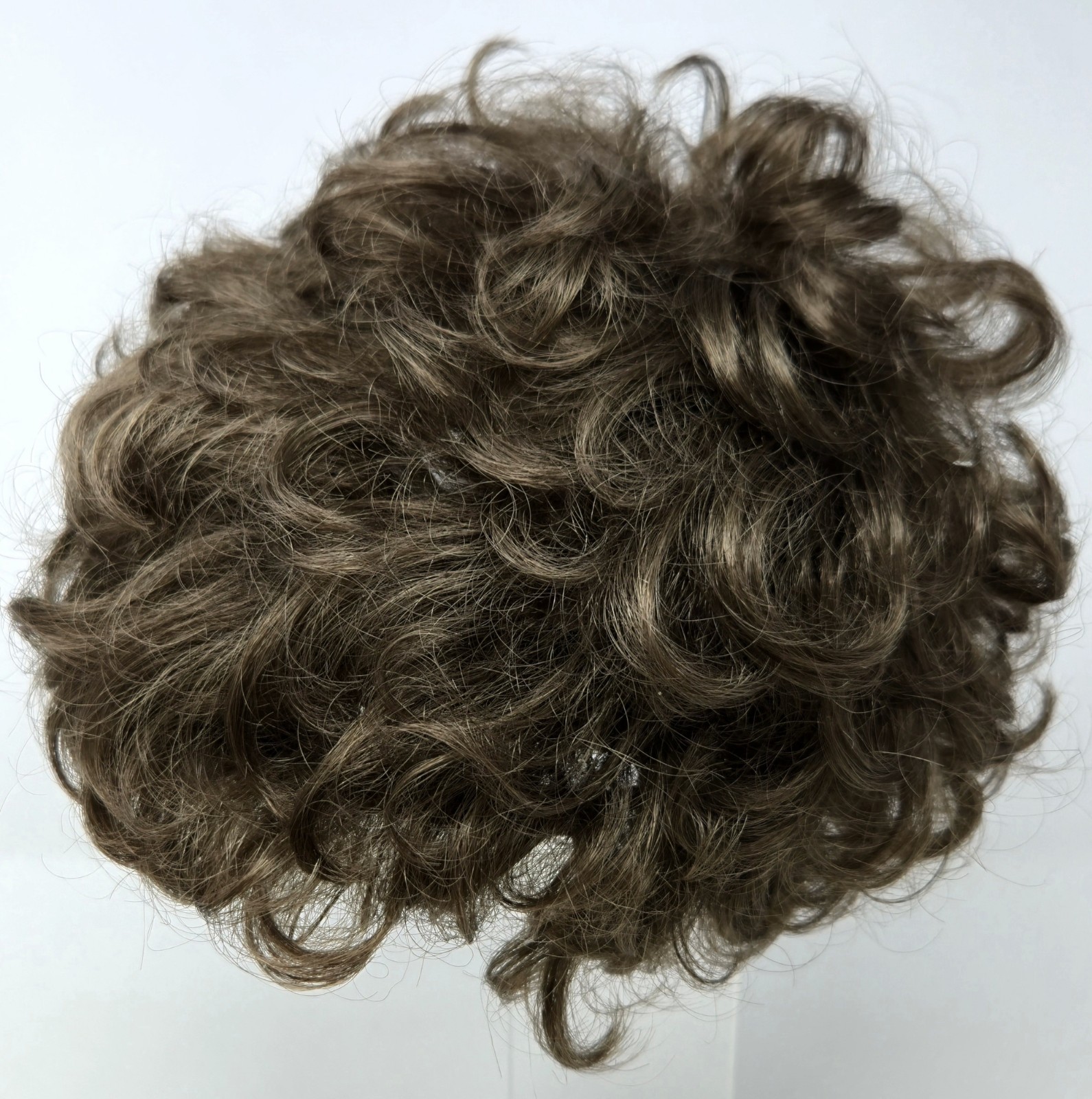 The Wig Company TWC Curly Short Brown Costume Cosplay Hair Average (21″-22″)