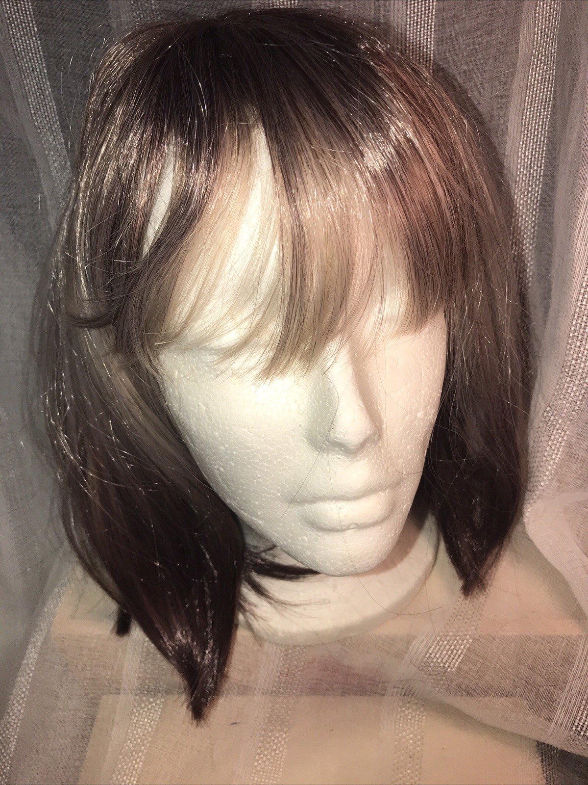 Woman’s Wig NWOT Shoulder Length Bangs Realistic Synthetic Brown Hi lights Hair