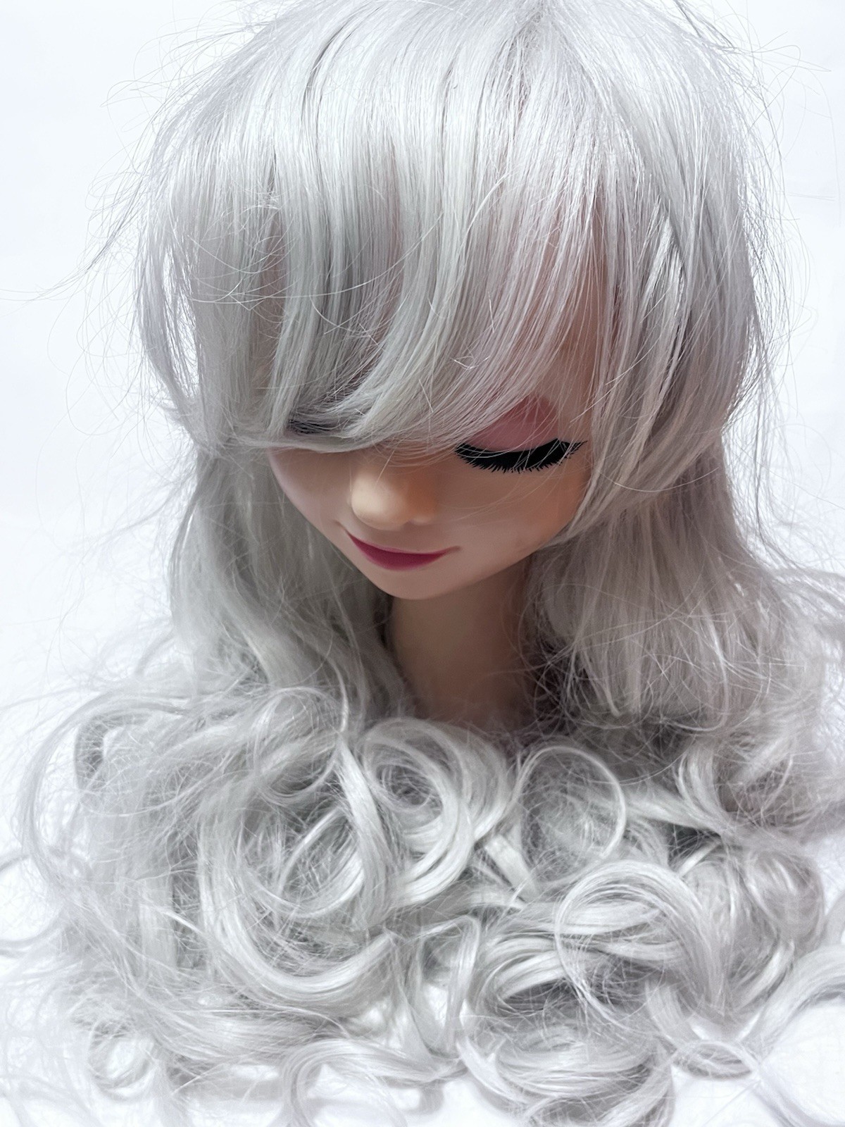 7JHH Gray Long Curly Wig With Bangs