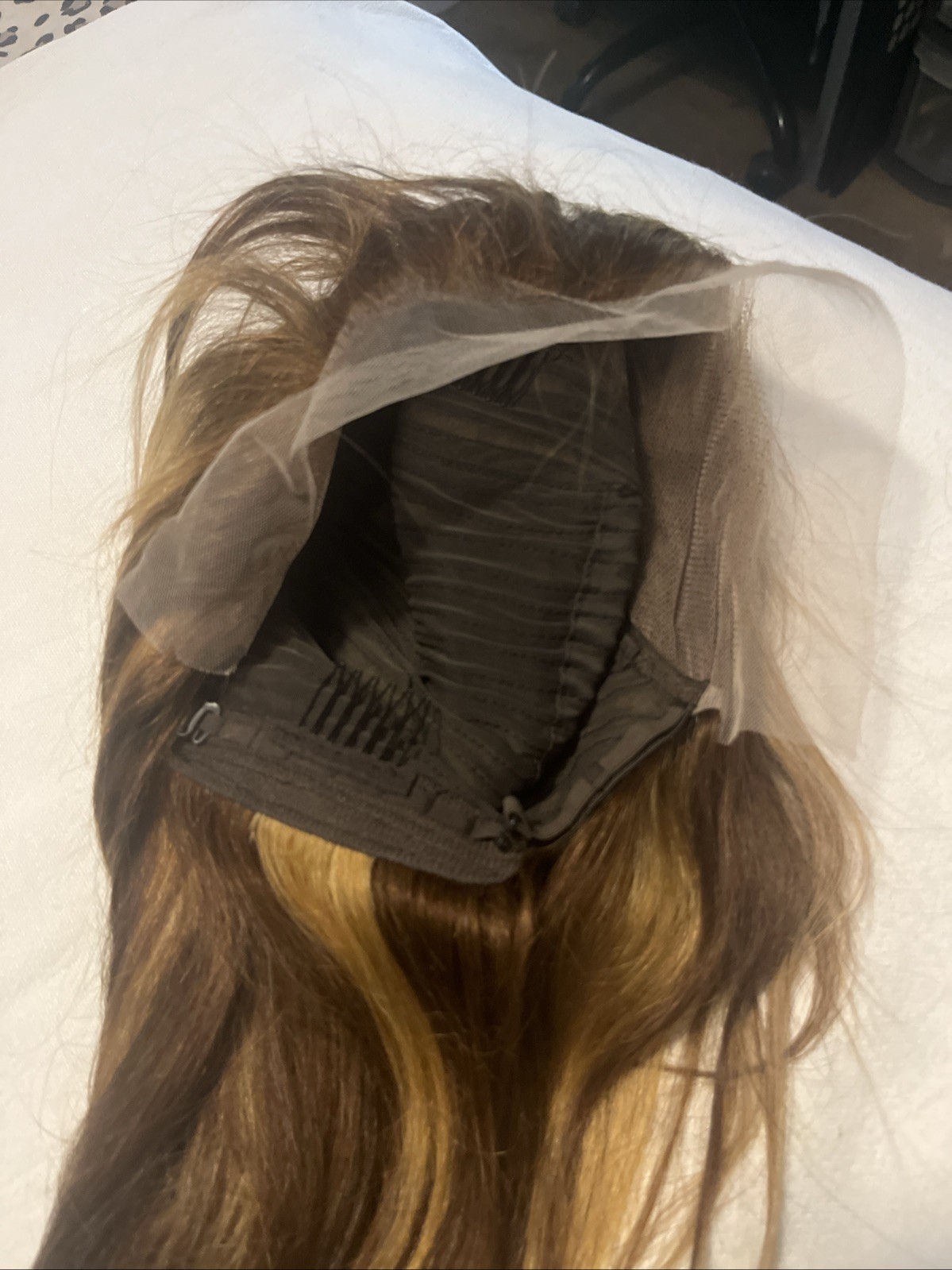 New In Net And Bag, 18” Human Hair Fullwig With Lace Front Med, Brown W/hilights