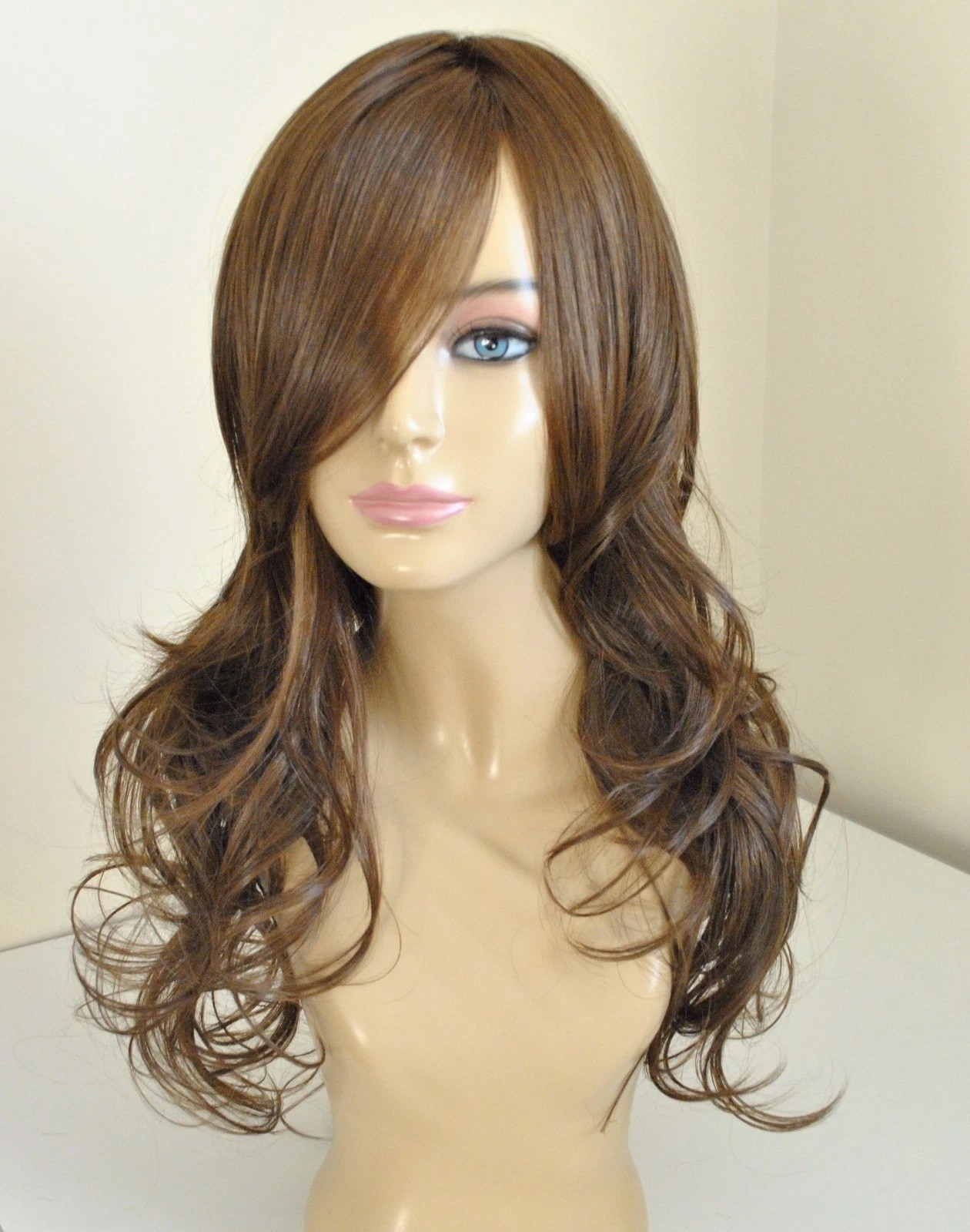 NEW WOMAN’S WIG HI-TEMP KANEKALON FIBER HAIR MADE IN JAPAN #3612
