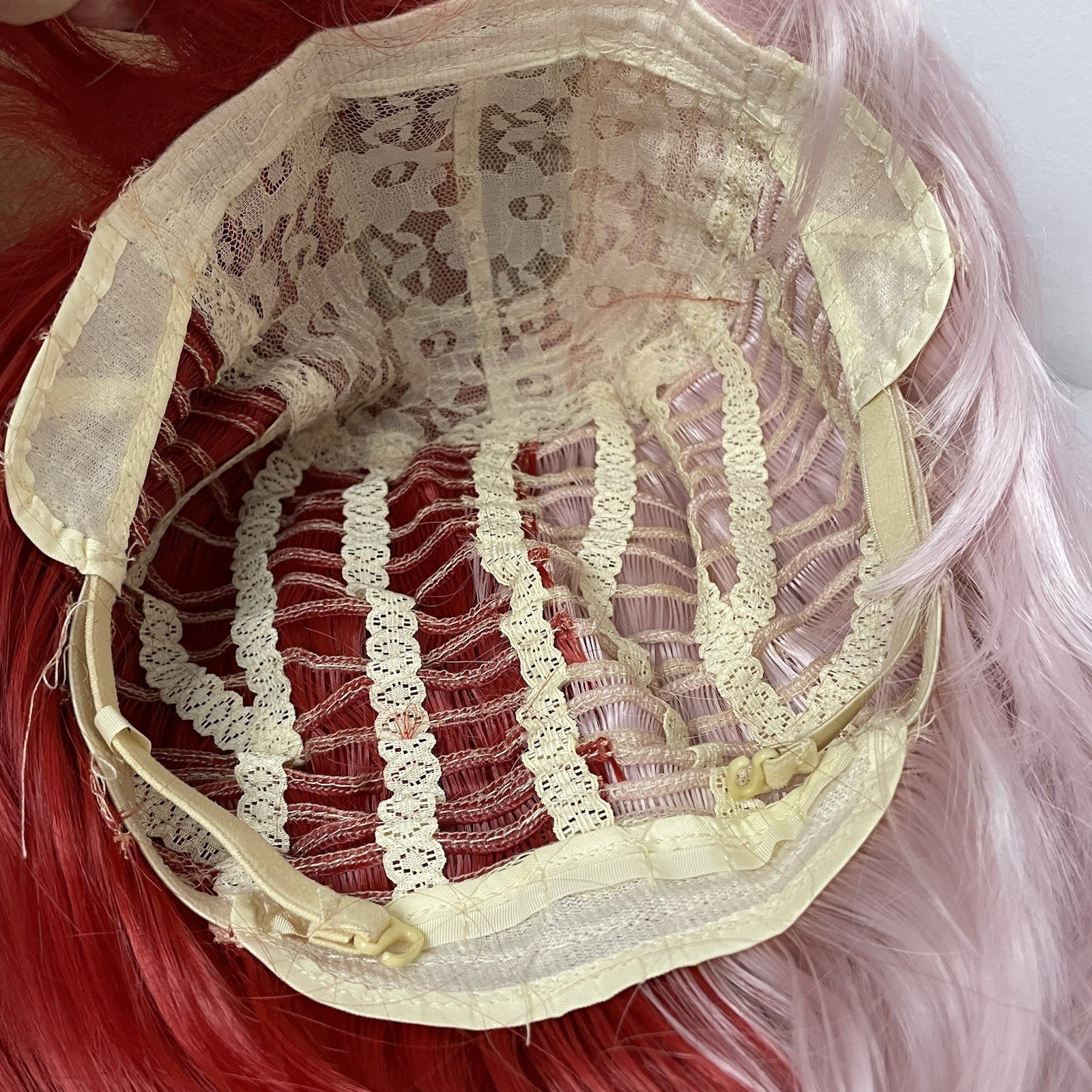 WIG. NO01275 (15-17 inch ) one size adjustable elastic band.