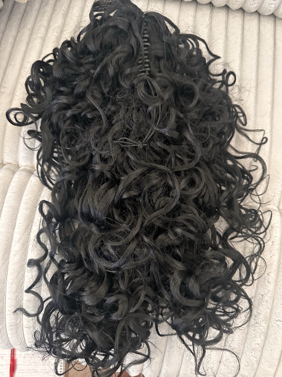 Kukkastyle Claw Clip Hair Extension 16 Inch Black Wavy
