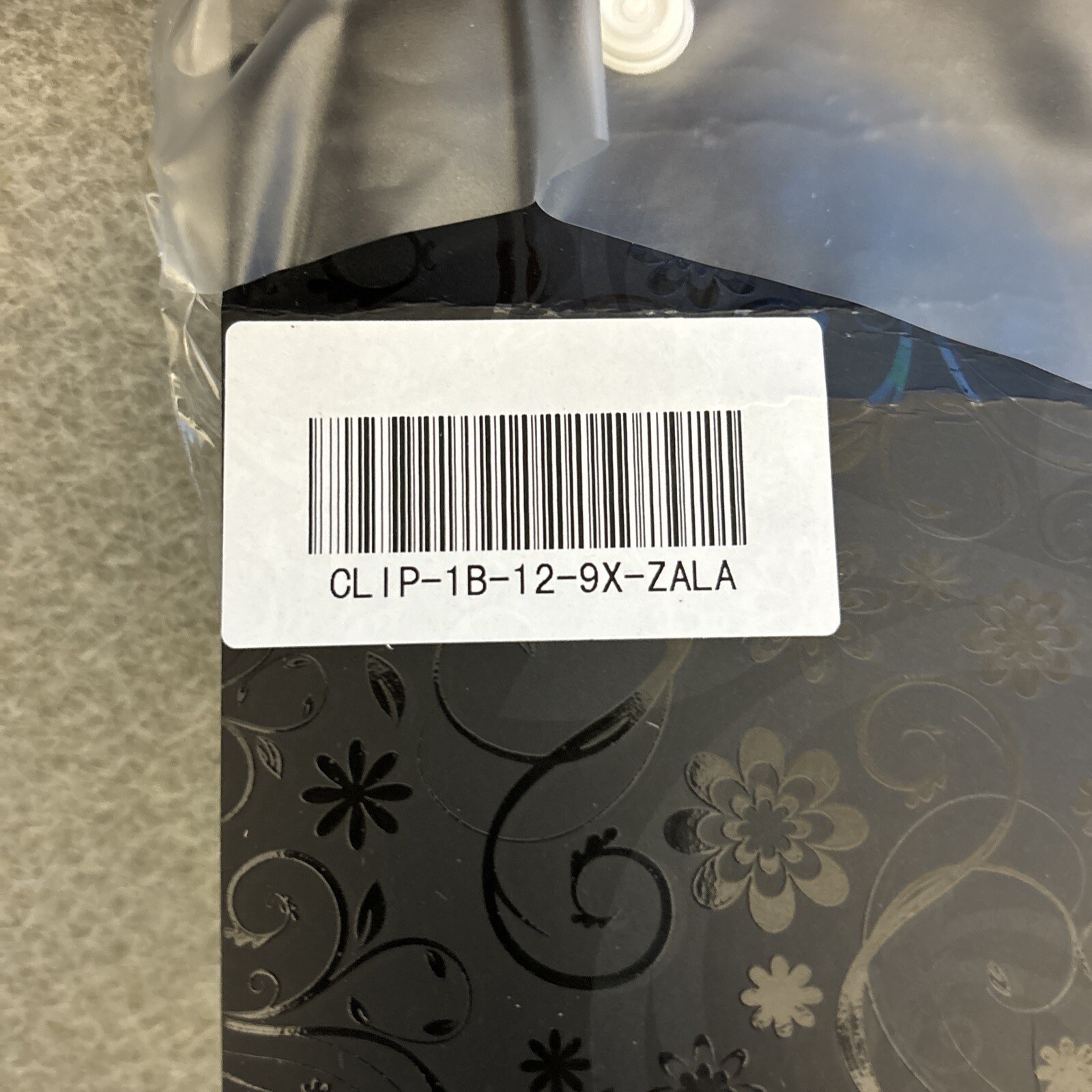 Zala Premium Clip in Hair Extensions. 12 inch 5 Piece. Black. New In Box.