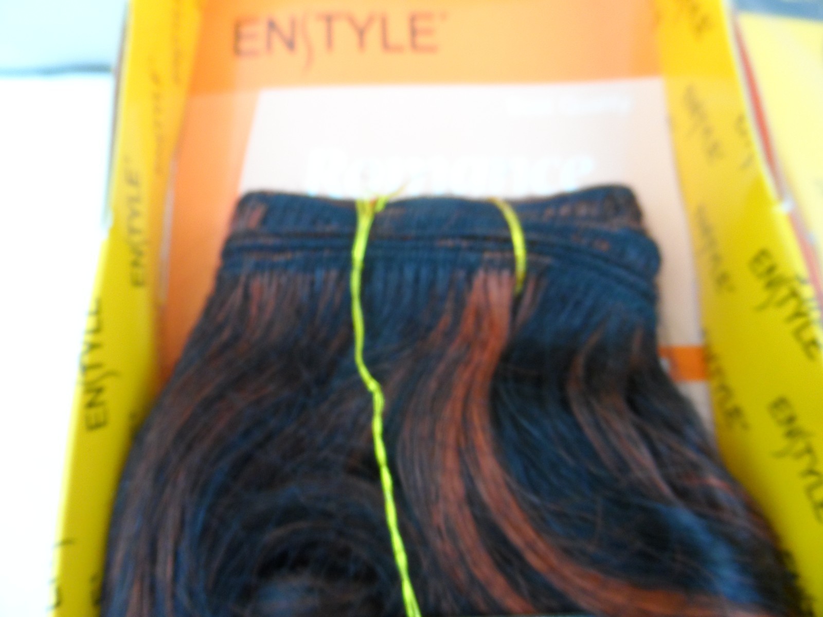 ENSTYLE H Romance J Body WVG 8 Weave 100% Human Hair – Color P1B/350