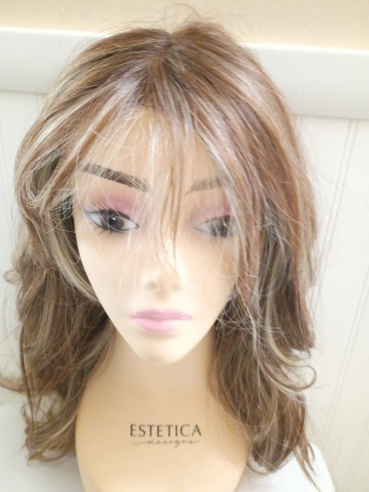 GLAM WAVEZ Wig by RENE OF PARIS, Snowy Umber Heat Friendly! Mono Prt, Lace Ft