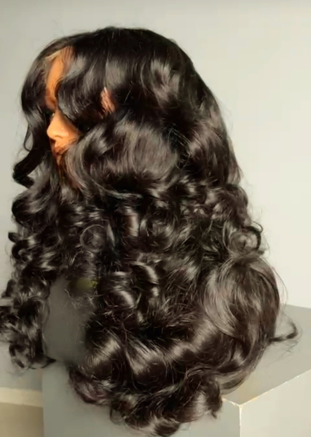 100% Vietnamese Human Hair, SDD, 5×5 HD Bouncy Lace Closure Wig. 210% density.
