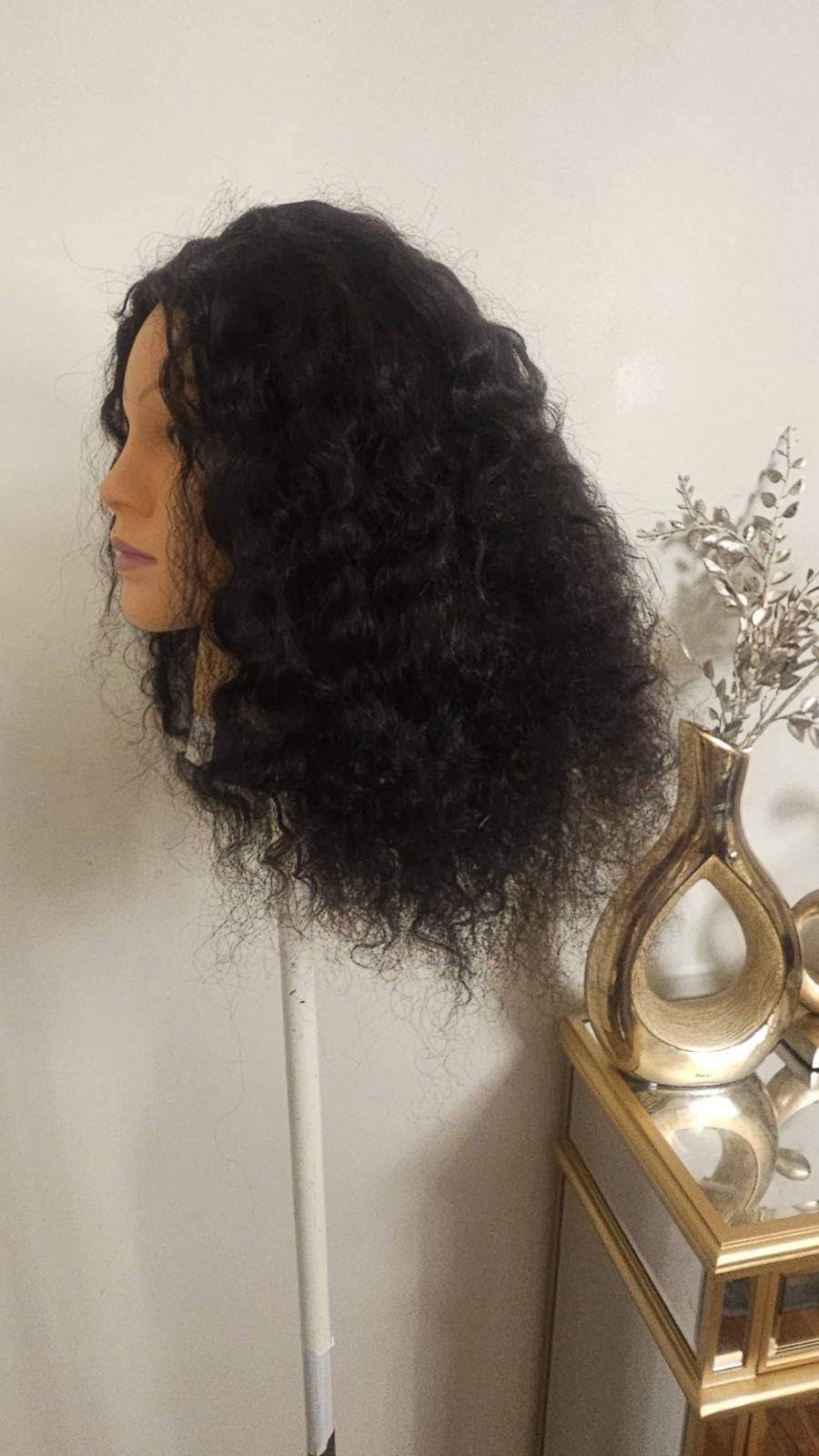 High-Quality Regular Top 18 To 20 ” Black Wavy 150% Virgin Human Hair Lace Wig