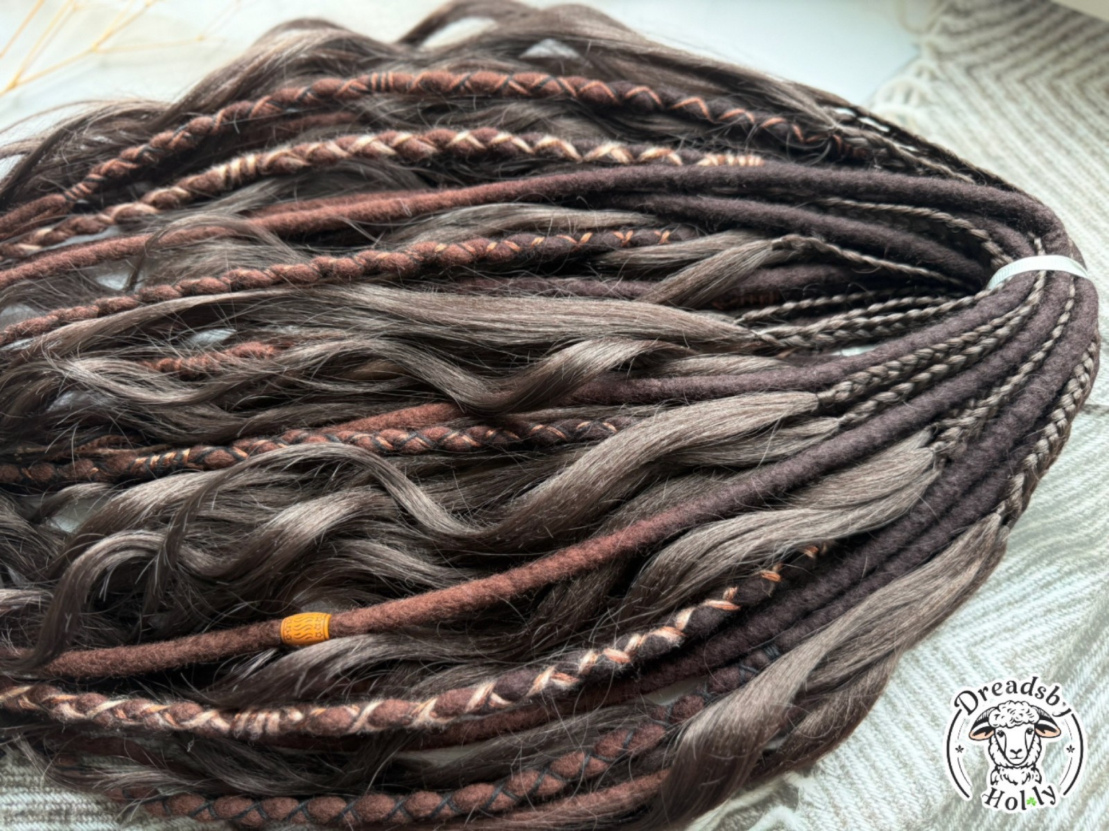 Full Set Wool Dreads Mix Braids Curls Brown DE – SUPER FAST 2-3 DAY SHIPPING USA