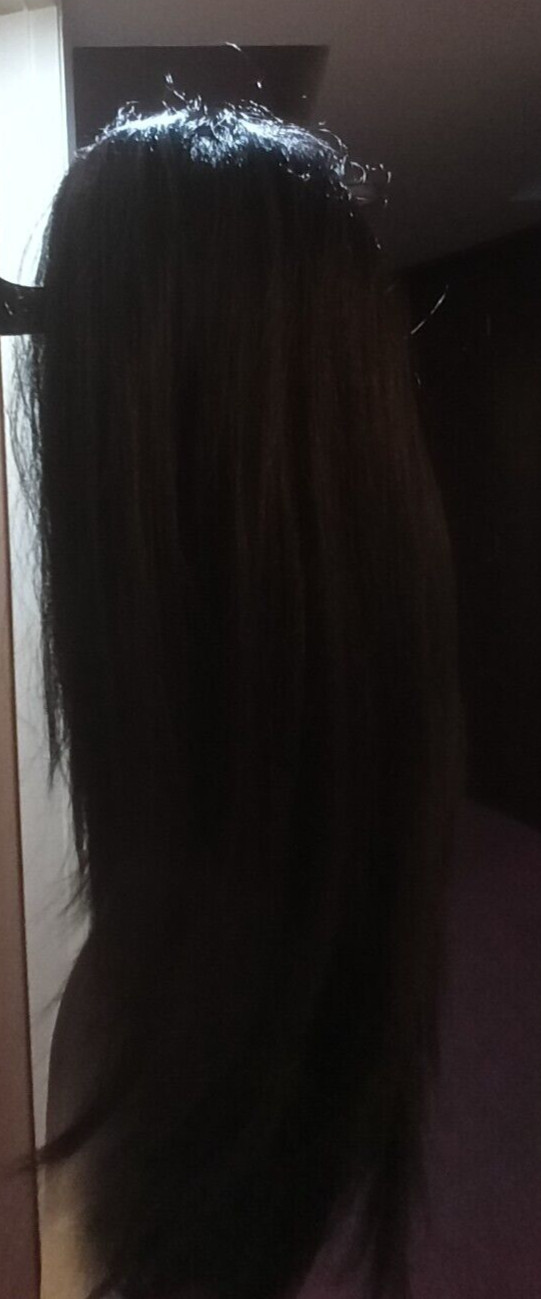 HARLEM 125 SWISS LACE SYNTHETIC WIG LAYERED MEDIUM LENGTH MULTIDIRECTIONAL PART