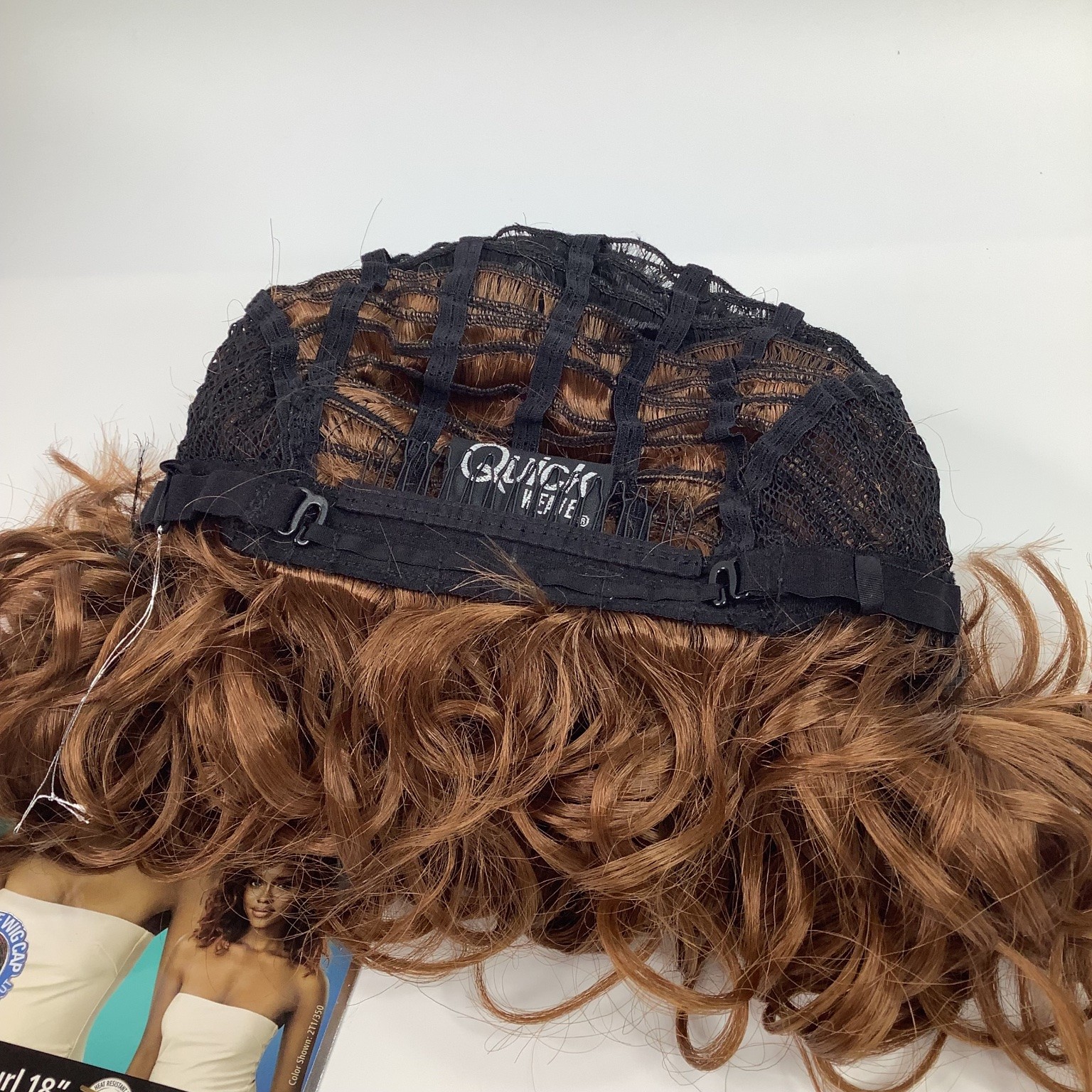 Outre Quick Weave Half Wig Loose Curl 18″ Wet & Wavy DR30 Synthetic