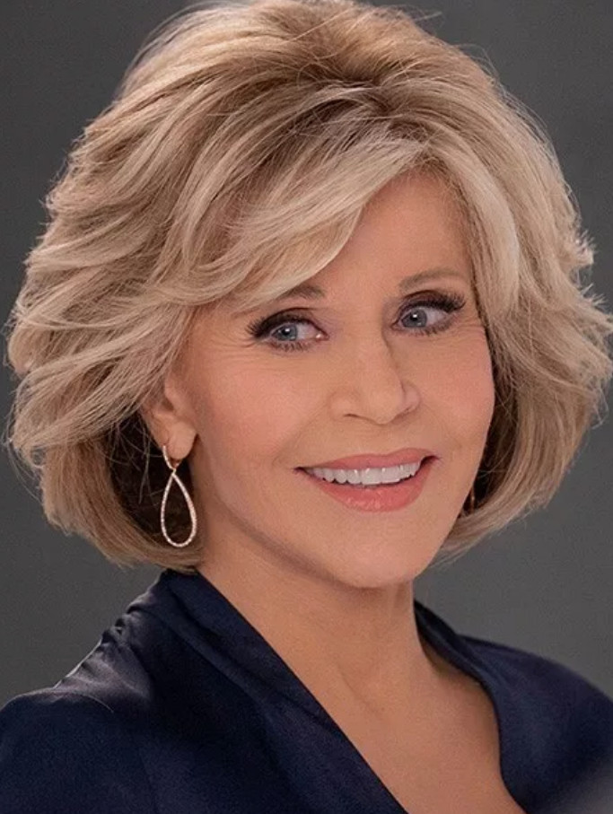 Jane Fonda Blonde Mix Blend Heat Ok Wigs Women Soft Natural wig