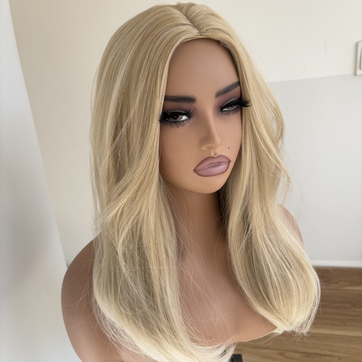 Mixed blonde Short Straight Heat Resistant Synthetic Hair Costume Wig