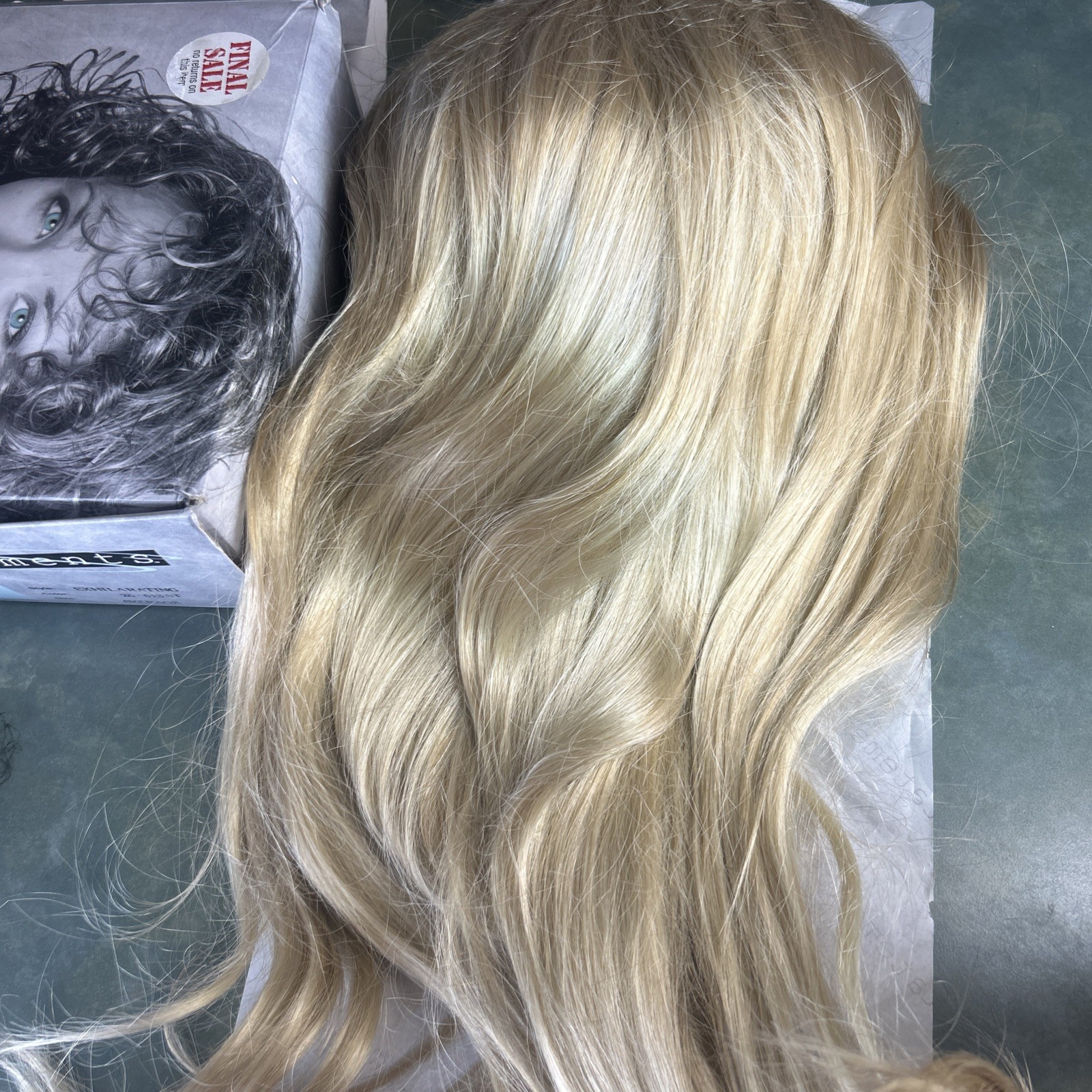 Statements Exhilarating Wig 26-613AT Blonde Bangs Average Sz TWC As Is Read