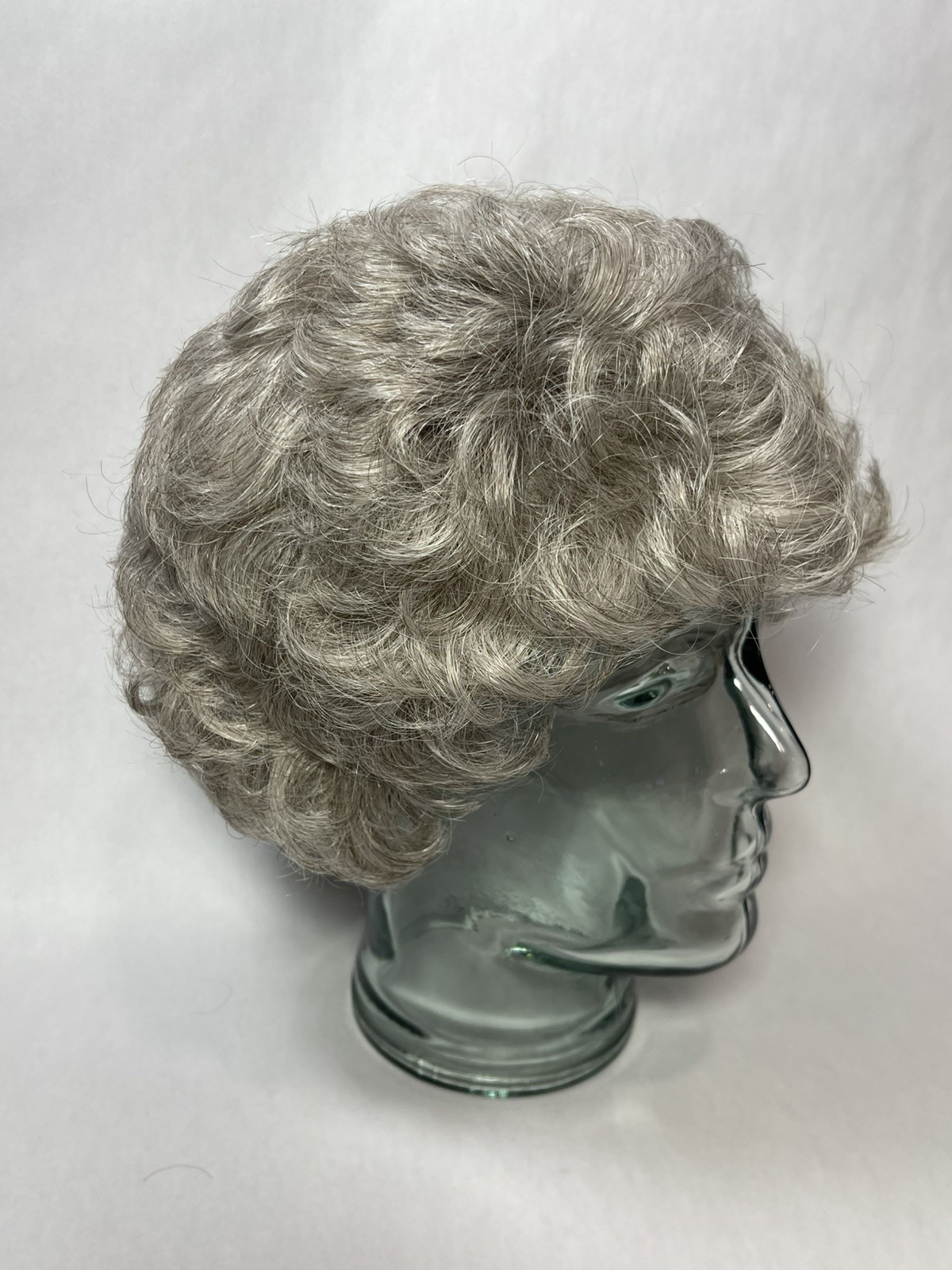Lot of Paul Young and Hairdo Hair U Wear Wigs Short Cut