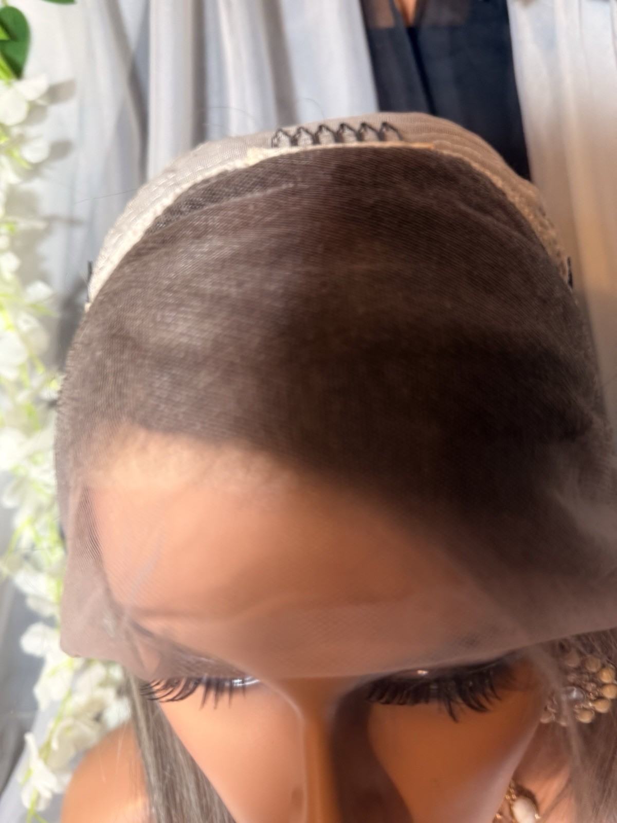 WOW! 14” BROWN COMBO /BLONDE STREAKS, L/F WHOLE LACE TOP, FREE PART WIG!