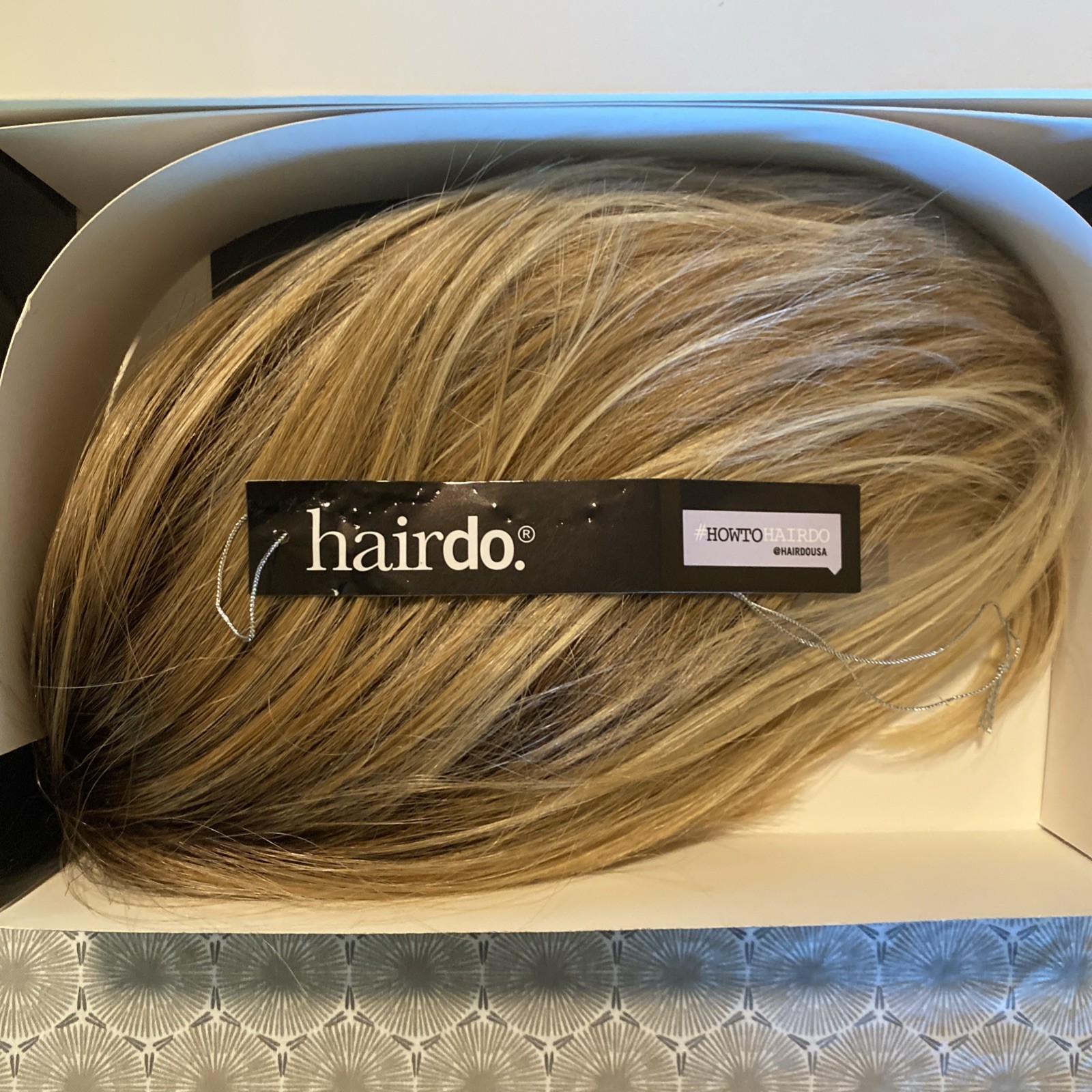 Hairdo Flirty Fringe Bob Wig Heat Friendly SS14-88H Rooted Golden Wheat