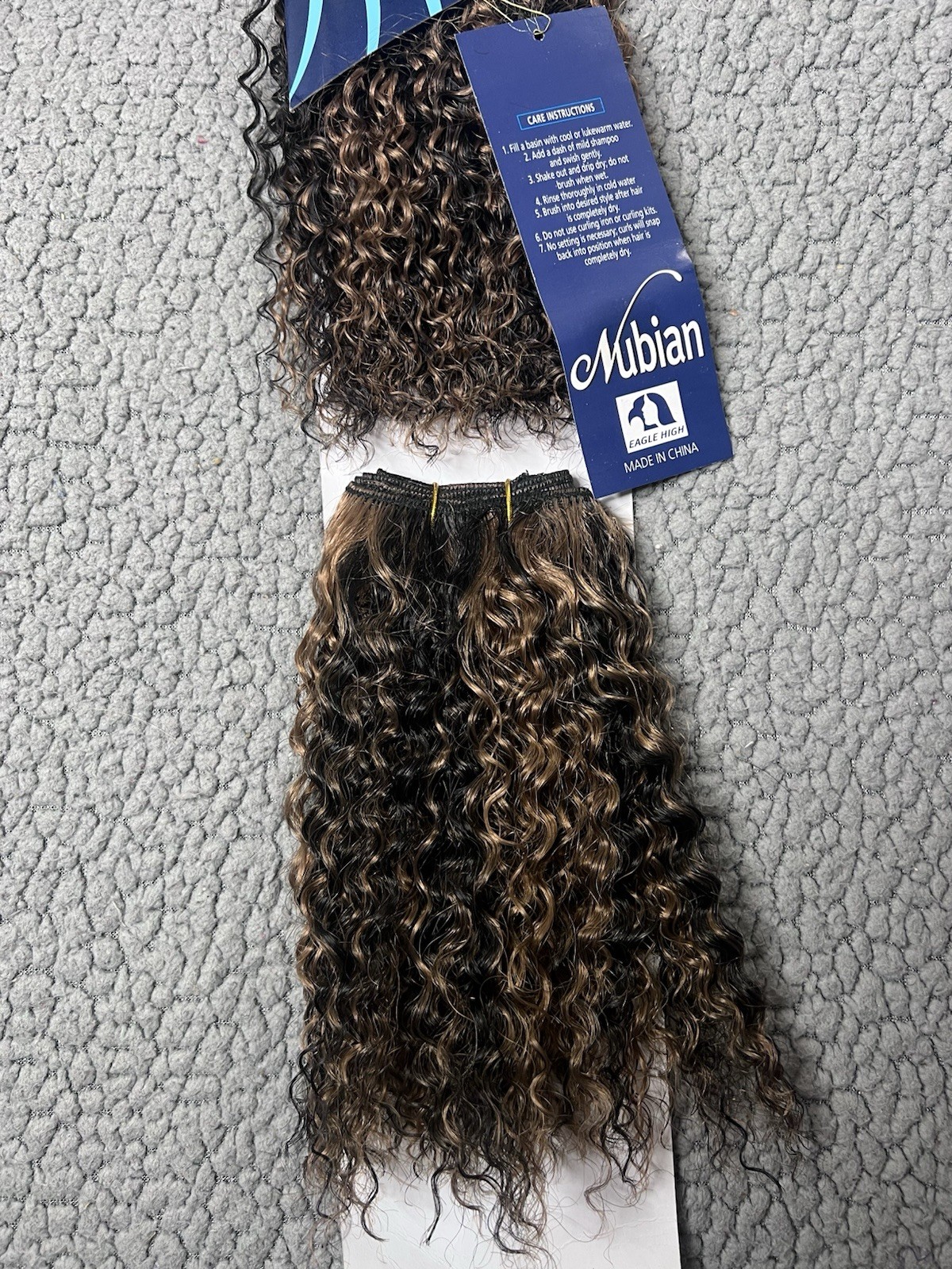 Nubian brand Kanekalon & Toyokalon synthetic hair Hawaii Wave Color P1B/27