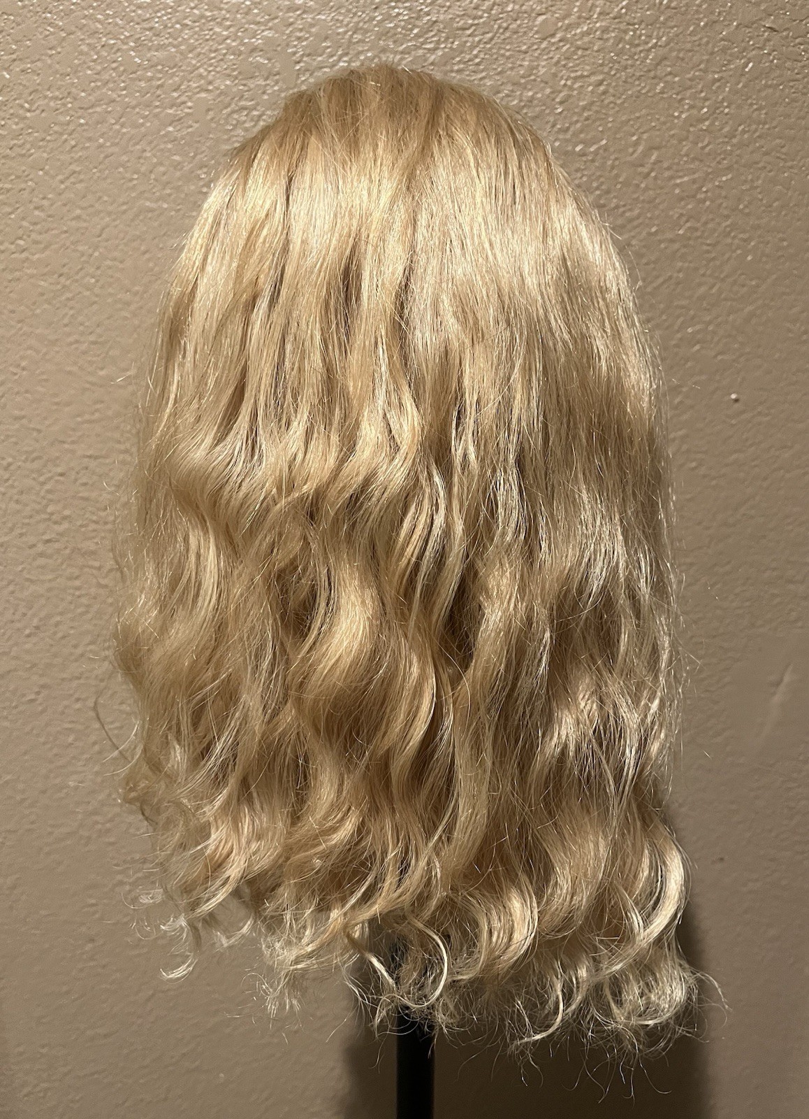 NEW Blonde Human Hair Blend 13×6 Lace Front Wig | 14–16” Shoulder Length