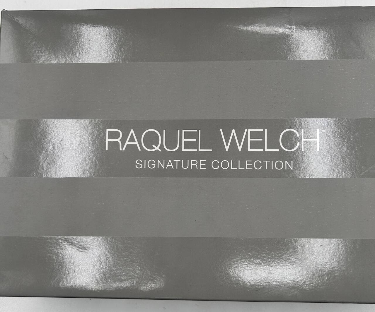 Raquel Welch AHEAD OF THE CURVE Layered Average Sugared Licorice
