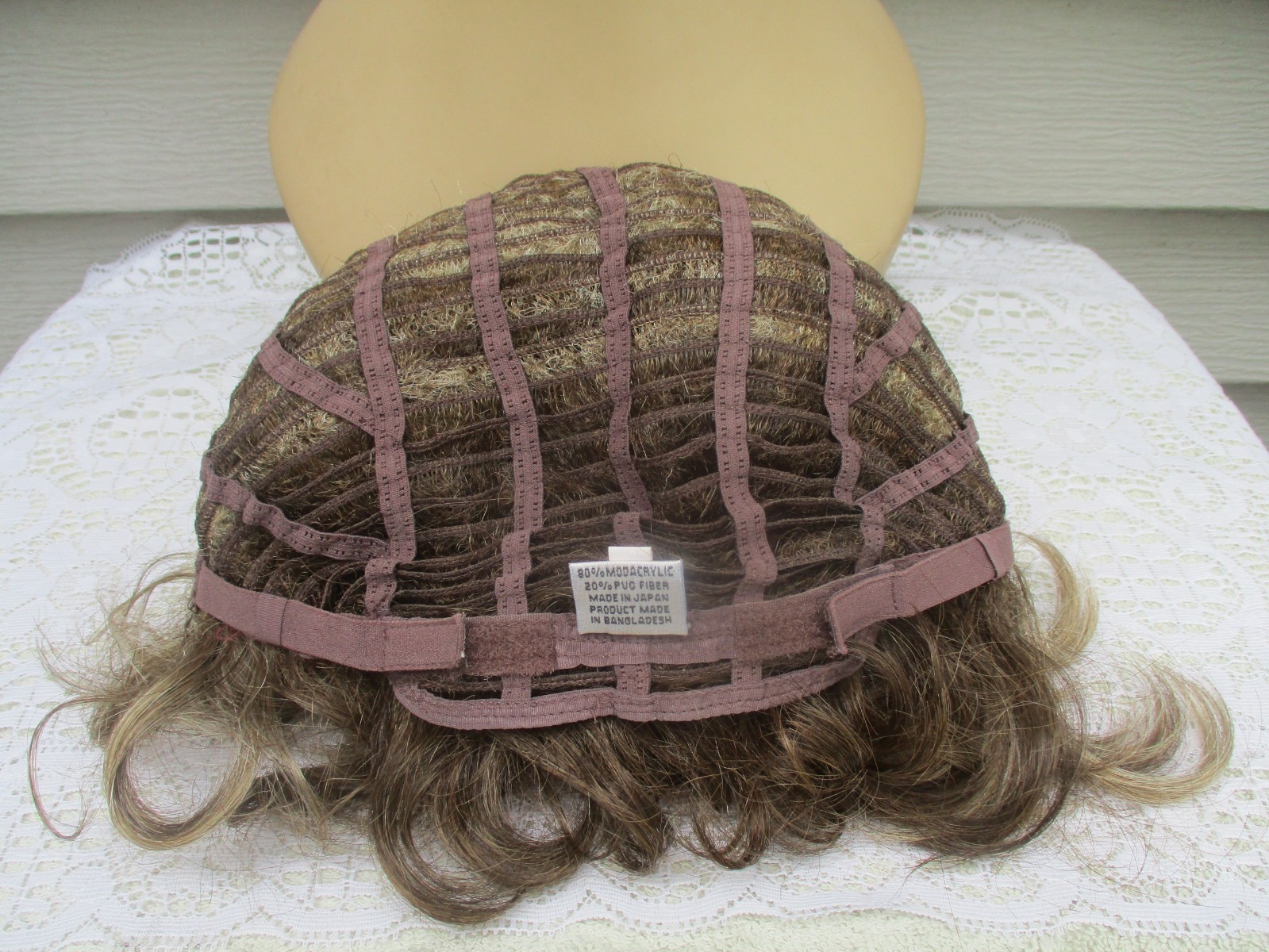Paula Young Wig VIENNA Size LARGE SF13/16 MISTY MOCHA Light Brown/Blonde Blend