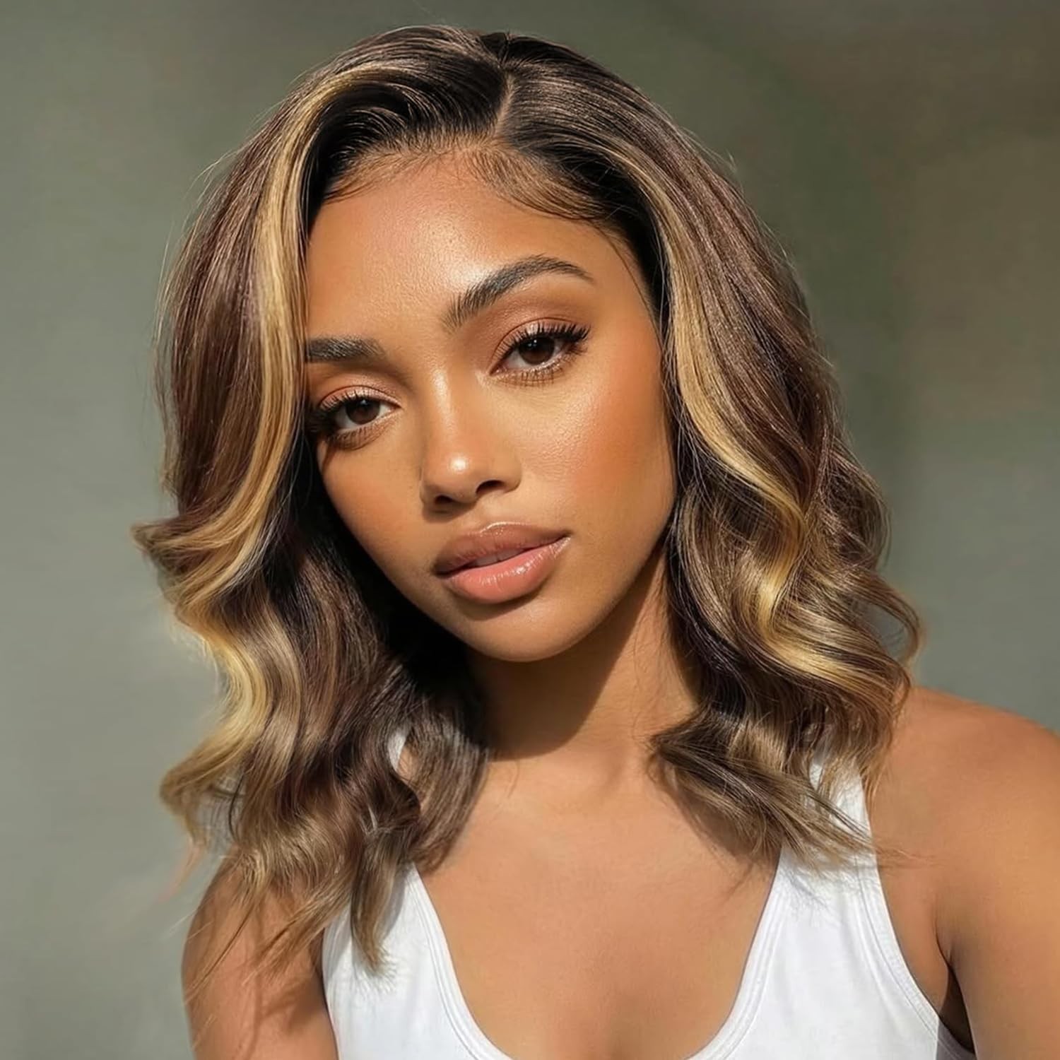 Honey Blonde Bob Wig Human Hair 14 Inch 13×4 Body Wave 4/27 Highlight Ombre HD L
