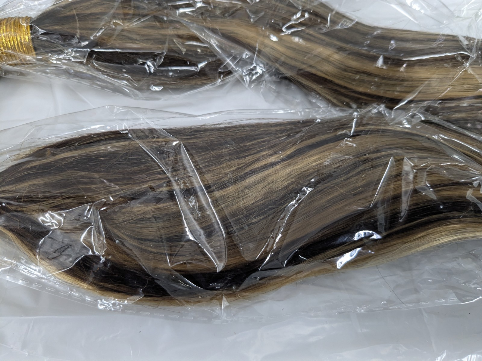 3 pack STW 12, 14, And 16 Inch Weft Extension looks Like Human Hair Brown Fade