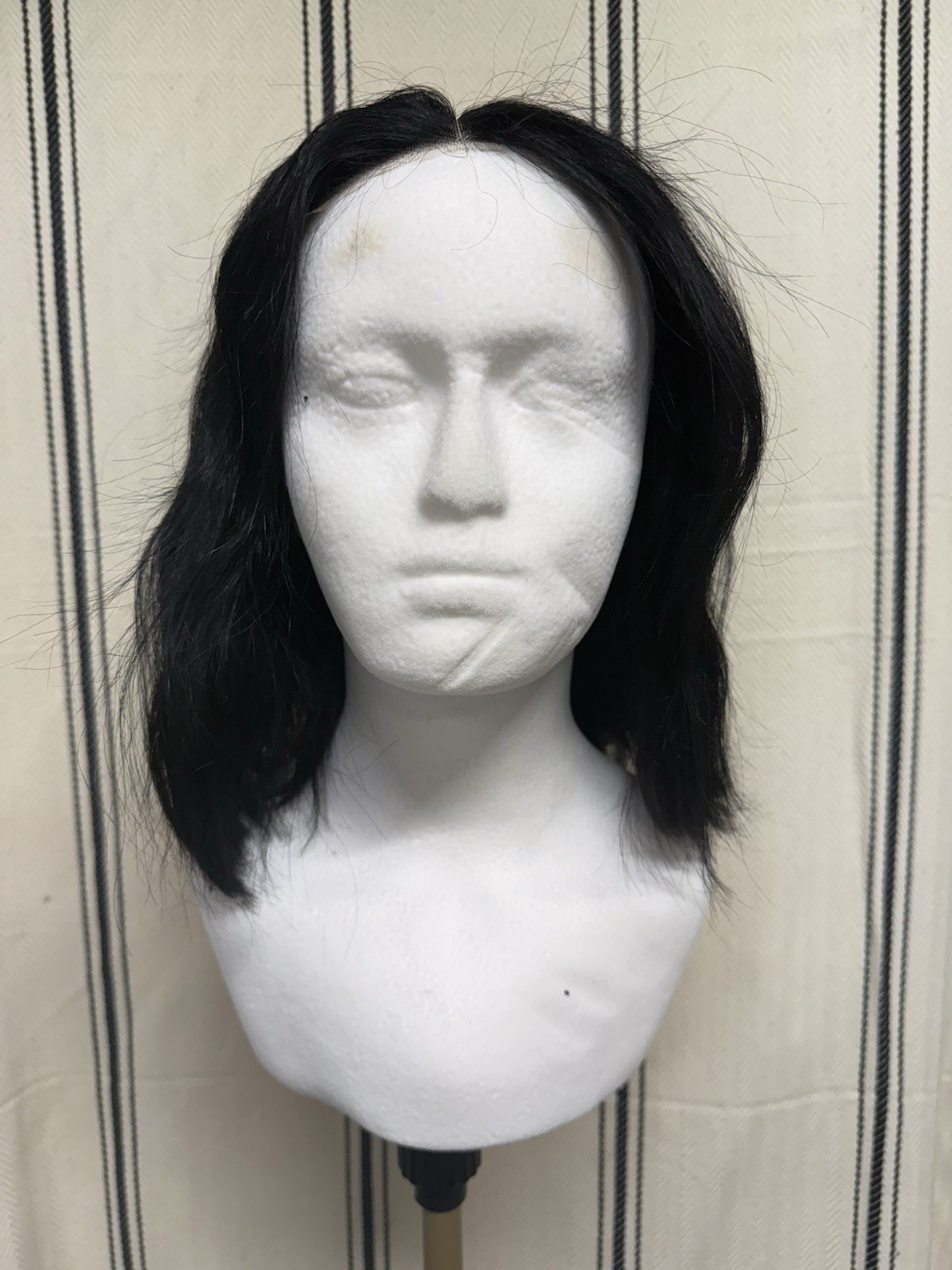 Unbranded 8 Inch 4 X 4 Human Hair Bob Straight Wig• Natural