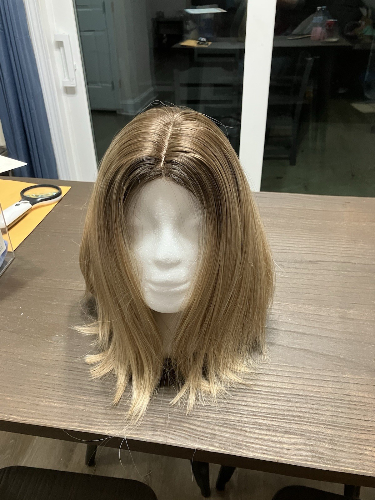 Blonde Wig – Straight Lace Front Adjustable Strap Synthetic Middle-Part 11-20 in